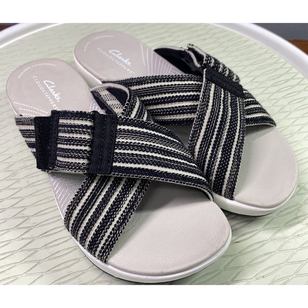 Clarks Cloudstepper Arla Wave Womens Sandals Black/Ivory Slip On Slides Sz. 7.5M